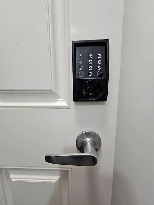 Lovely 2 Bedroom Suite In Calgary 0*,  Canada